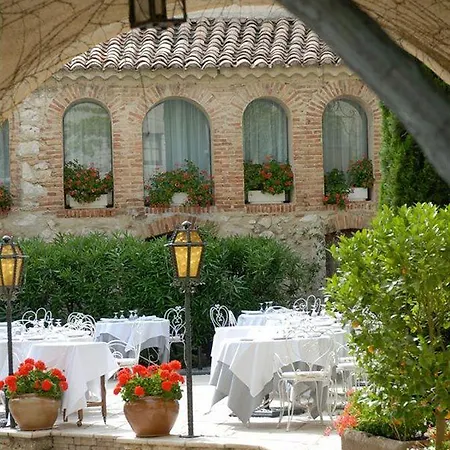 Le Domaine Du Colombier Malataverne