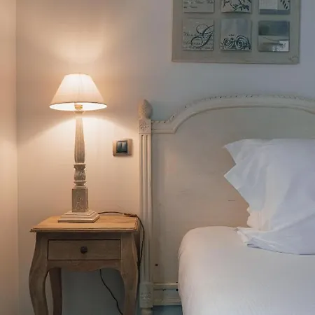 Le Domaine Du Colombier Hotel