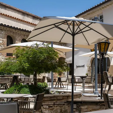 Le Domaine Du Colombier