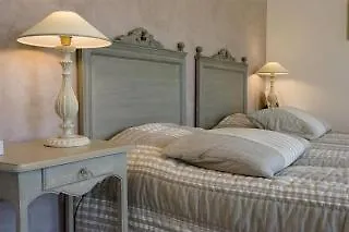 Le Domaine Du Colombier Hotel 4*