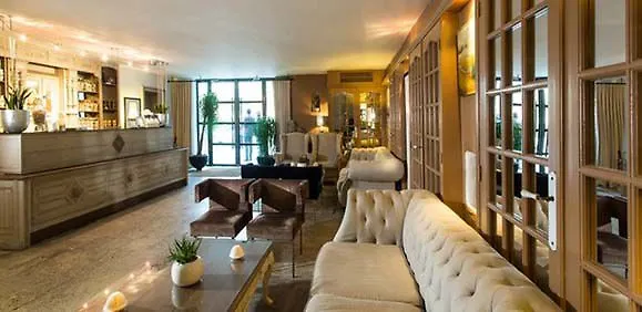 Le Domaine Du Colombier 5* Malataverne