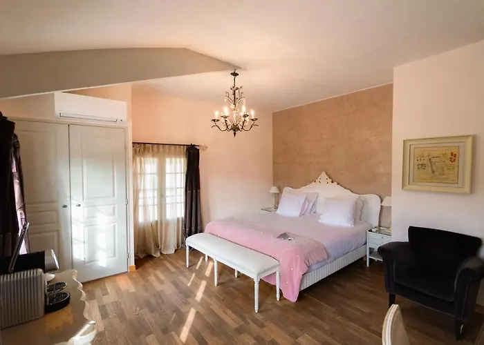 Le Domaine Du Colombier 5*
